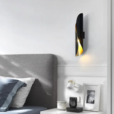Modern Minimalist Wall Light